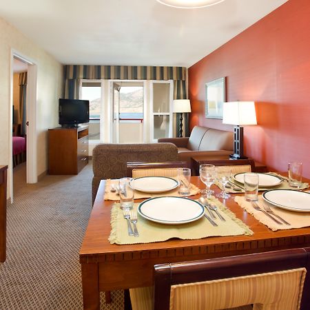 Holiday Inn Hotel & Suites Osoyoos By Ihg Phòng bức ảnh