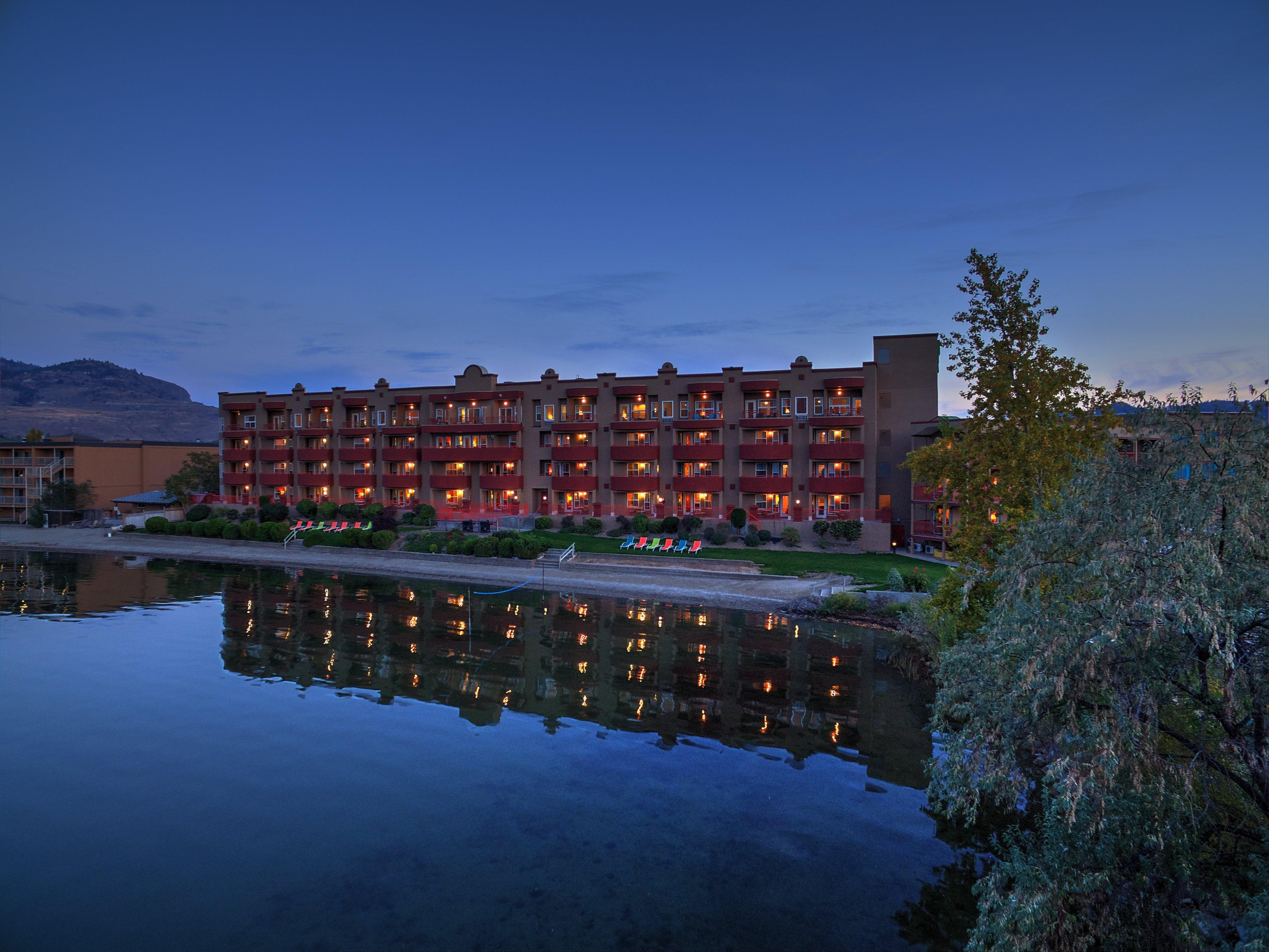 Holiday Inn Hotel & Suites Osoyoos By Ihg Ngoại thất bức ảnh
