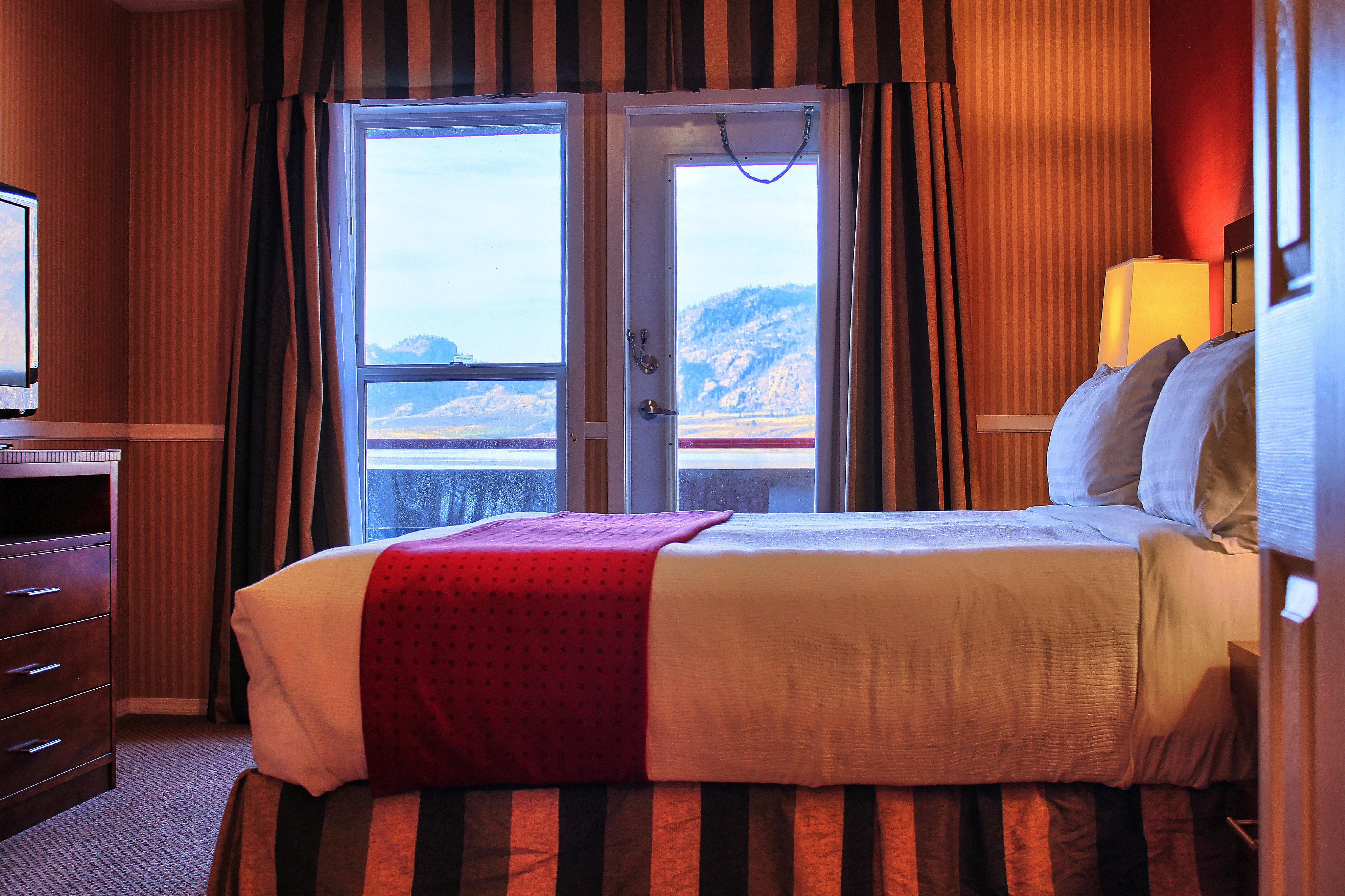 Holiday Inn Hotel & Suites Osoyoos By Ihg Ngoại thất bức ảnh