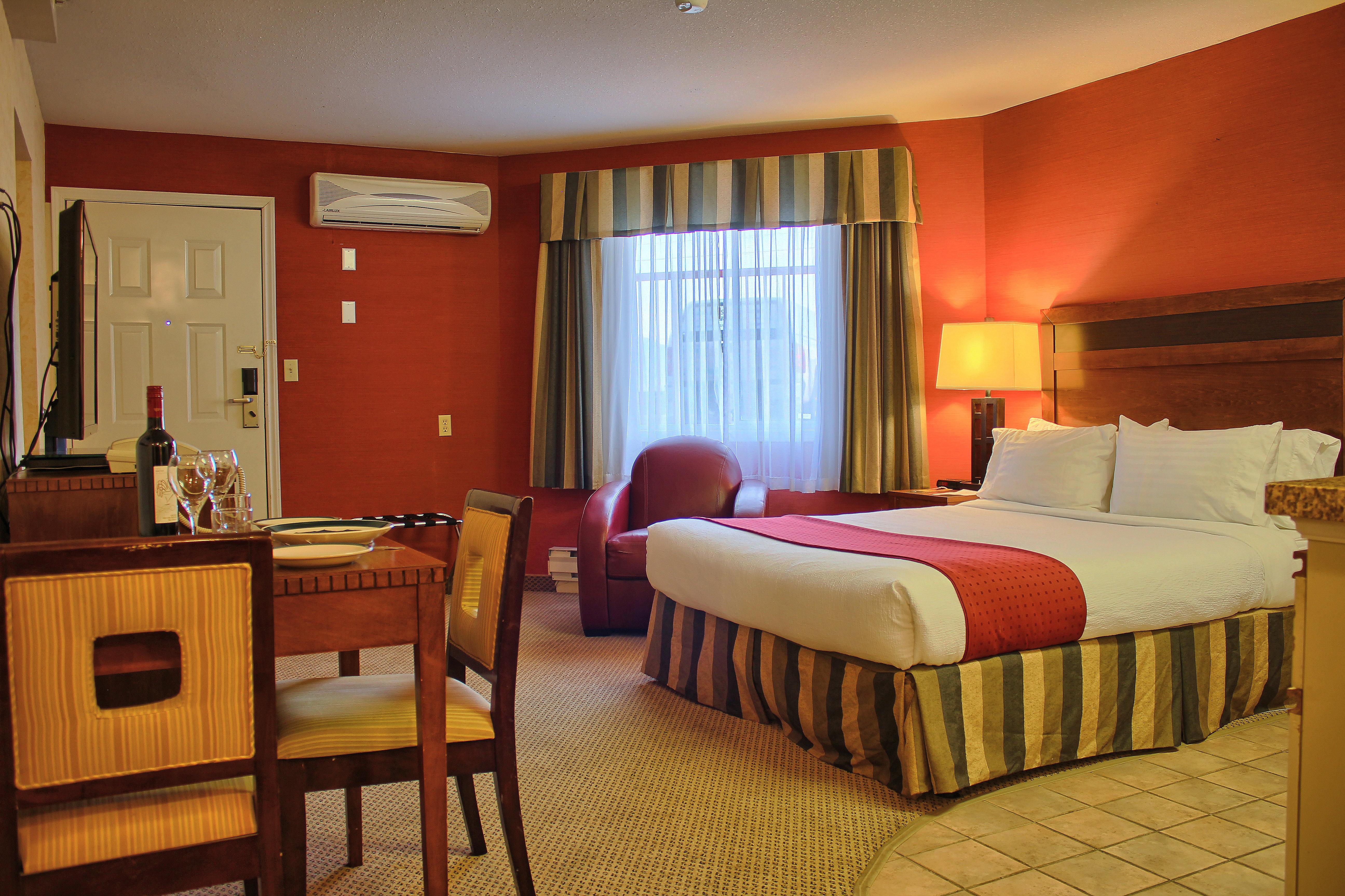 Holiday Inn Hotel & Suites Osoyoos By Ihg Ngoại thất bức ảnh