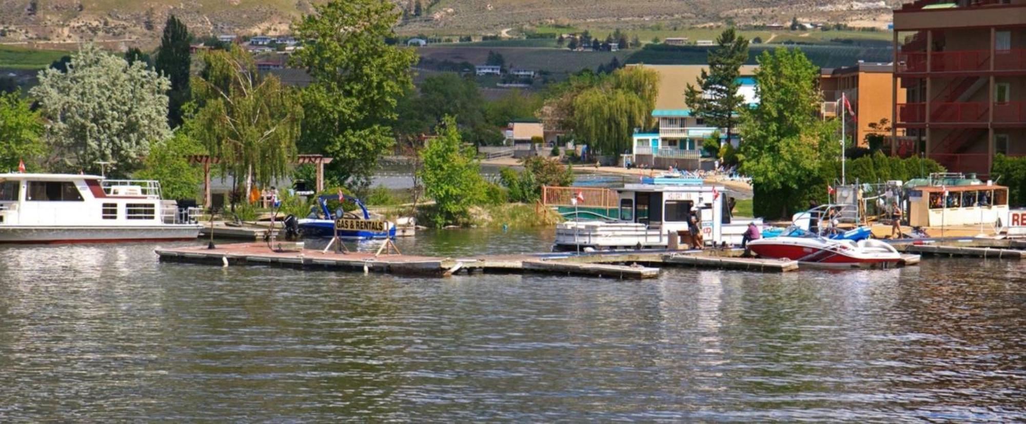 Holiday Inn Hotel & Suites Osoyoos By Ihg Ngoại thất bức ảnh